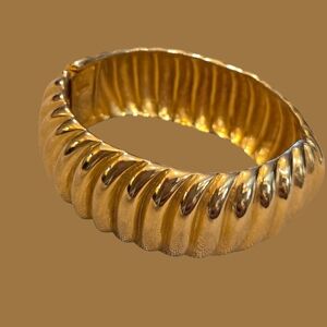 Designer Tancer Shrimp Clamper Bangle